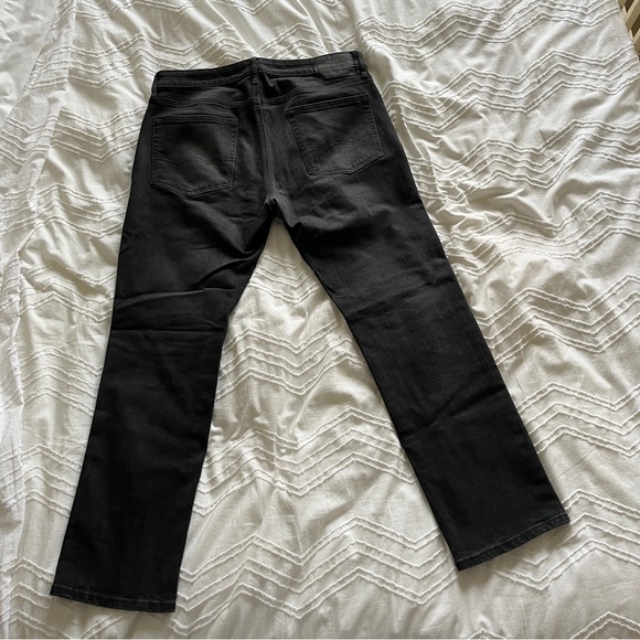 American Eagle Jeans - Picture 4 of 5